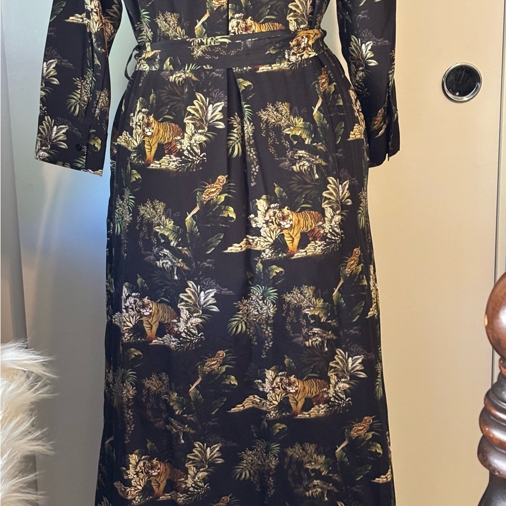 L’Agence black Safari Print Tie-Waist Women's Maxi Dress - Picture 7 of 13